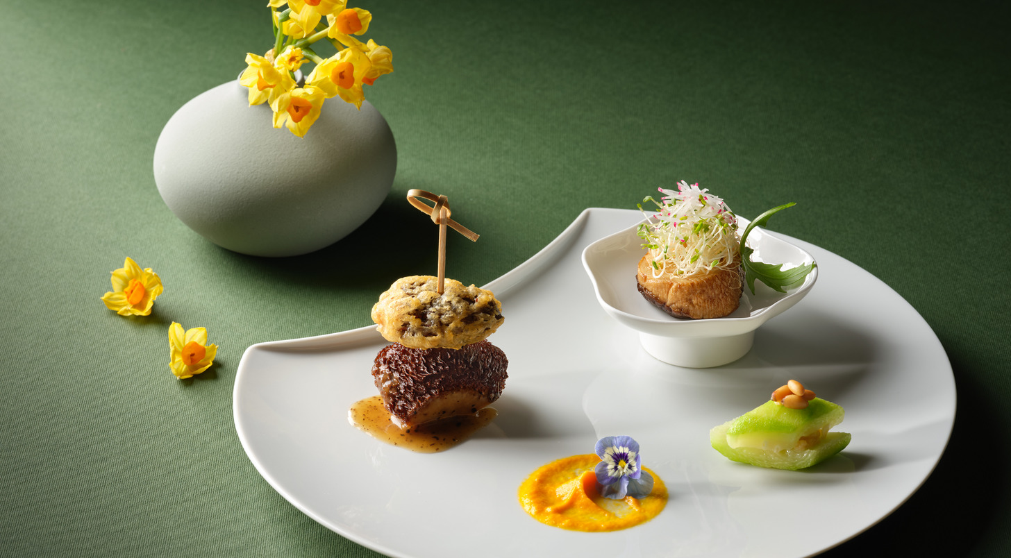 Baked_Monkey_Head_Mushroom_and_Bai_Ling_Mushroom__猴头菇_x_白灵菇 Taiwan’s 1st Michelin Green Star restaurant: Yang Ming Spring | Si Chuan Dou Hua